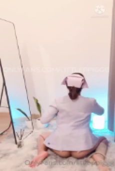 คลิปโป๊ไทยฟรี พยาบาลสาวขี้เหงาช่วยตัวเองจนเสียว