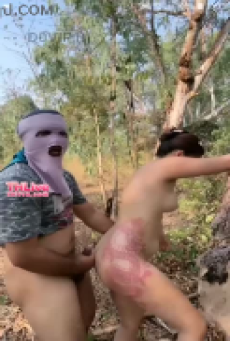 คลิปโป๊ใหม่หนุ่มไทบ้านเย็ดกันในป่ายูคาครางเสียงดังลั่นป่า